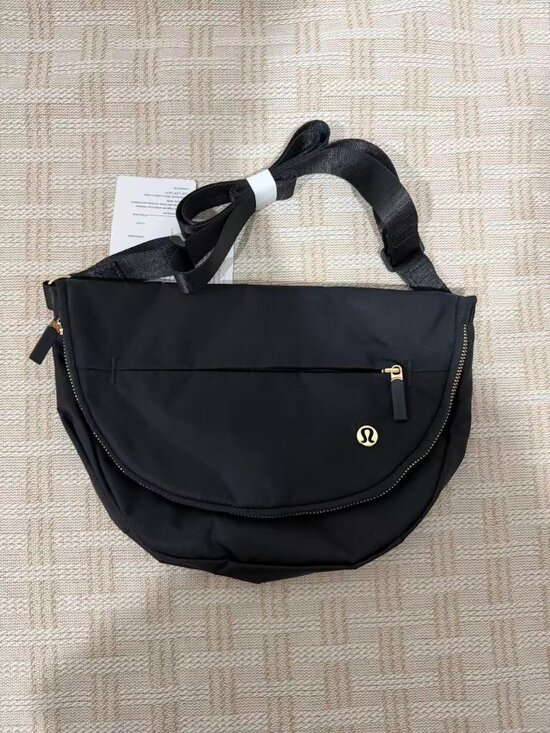 lululemon athletica Handbags - Lululemon Festival Bag 5L • Black/Gold • New